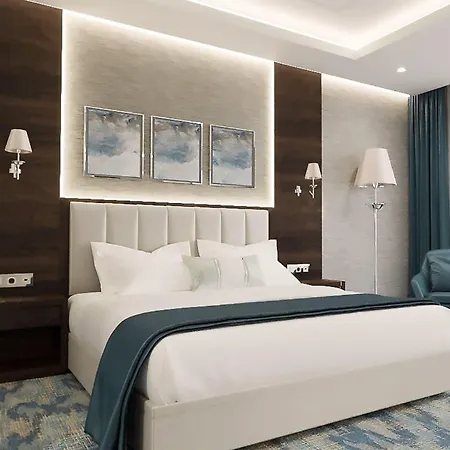 Crowne Plaza By Ihg ילובה