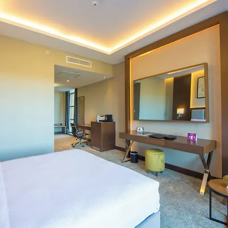 Hotell Crowne Plaza By Ihg Yalova (Yalova)