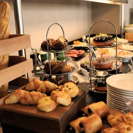 Crowne Plaza By Ihg 4*