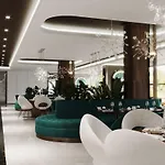Hotel Crowne Plaza By Ihg 4*