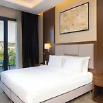 Hotel Crowne Plaza By Ihg 4*