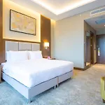 Hotel Crowne Plaza By Ihg 4*