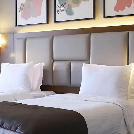 Crowne Plaza By Ihg 亚洛瓦