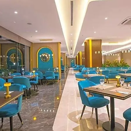 Crowne Plaza By Ihg